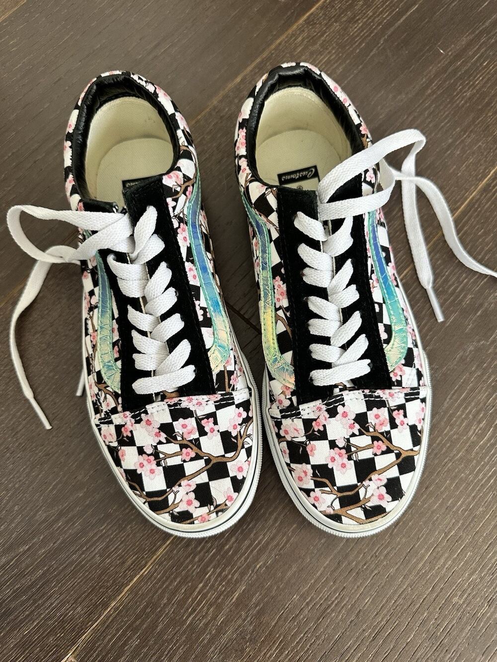 VANS Old Skool Cherry Blossom Sakura Sneakers 6 NEW